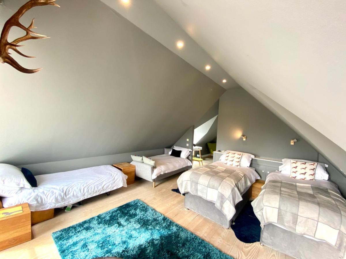 The Lodge At Muir Estate Thornhill  Экстерьер фото