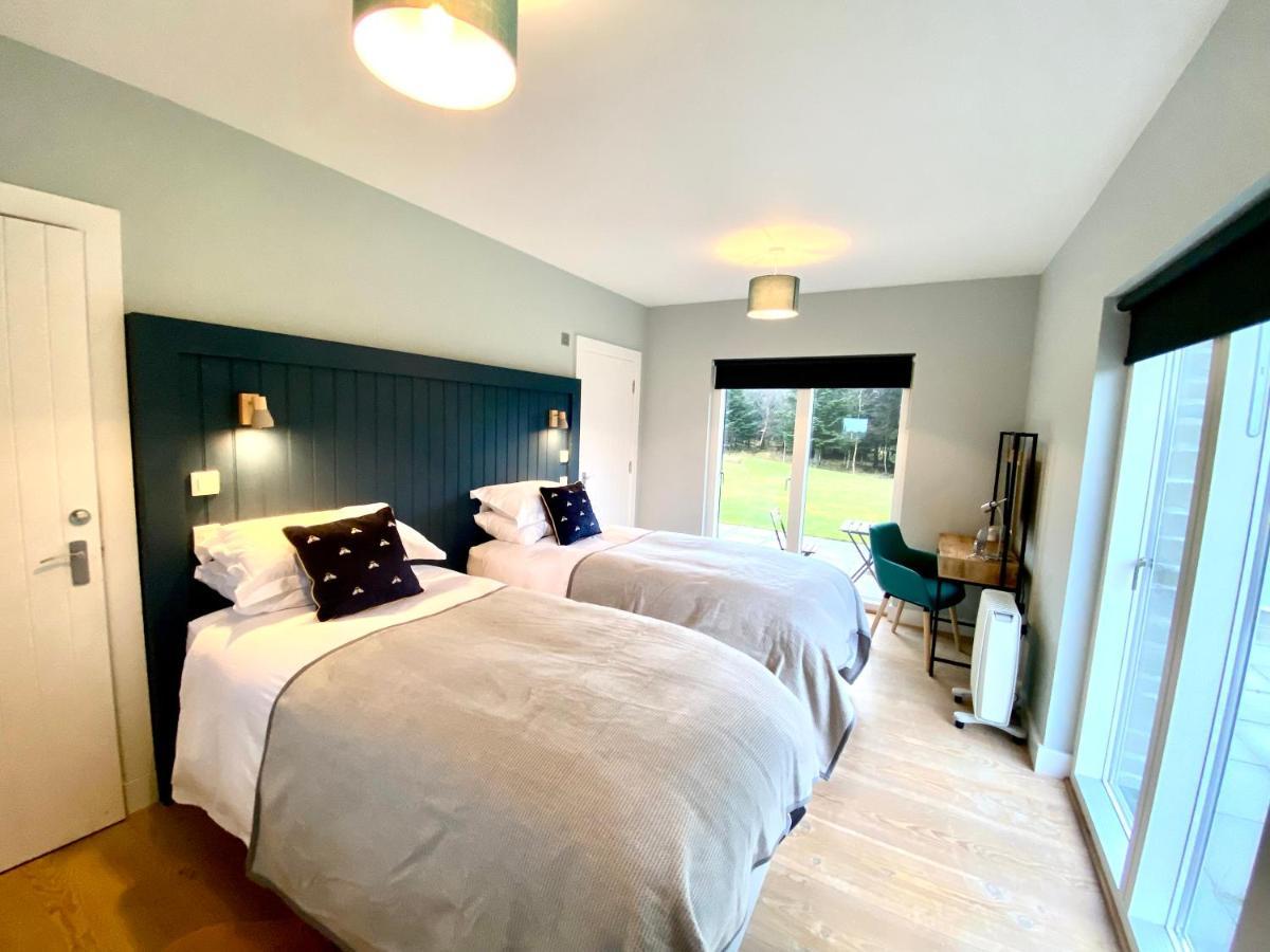 The Lodge At Muir Estate Thornhill  Экстерьер фото
